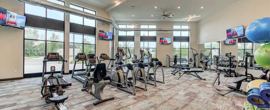 Fitness center in Zionsville apartment community